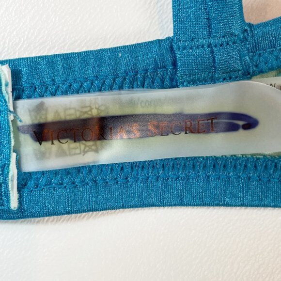 NWOT Victoria's Secret Swim Top 36C Bombshell Adds 2 Cup Sizes Blue - Picture 7 of 10